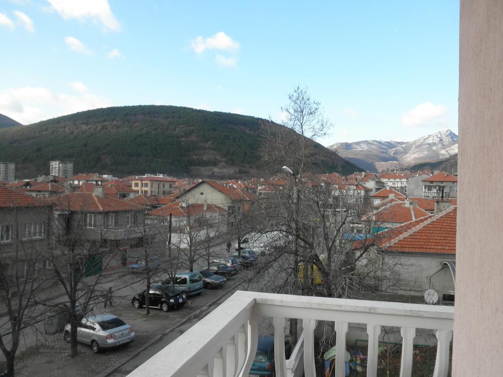 Hotel Atlantic Sliven Eksteriør billede